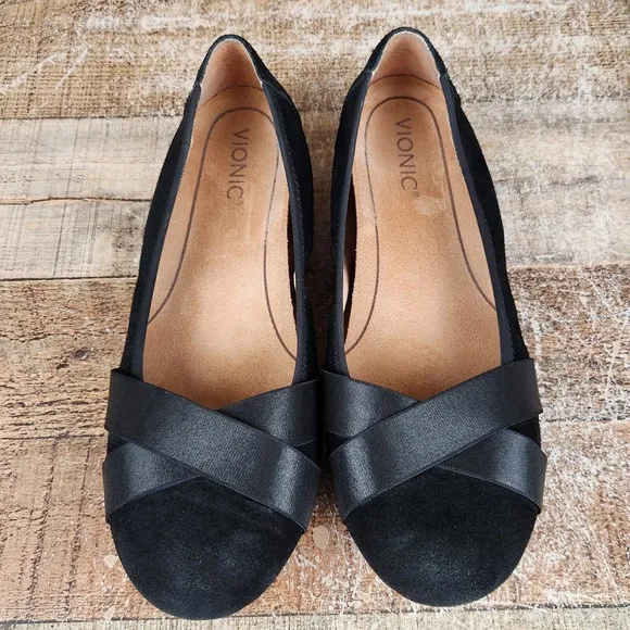 Vionic Maria Women's Sz 9.5 Wide Black Slip On Orthotic Insole Ballet Flat Shoes