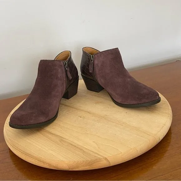 Vionic Marissa Boots Womens Sz 6 Purple Leather Suede Zip Up Ankle Booties NWOT