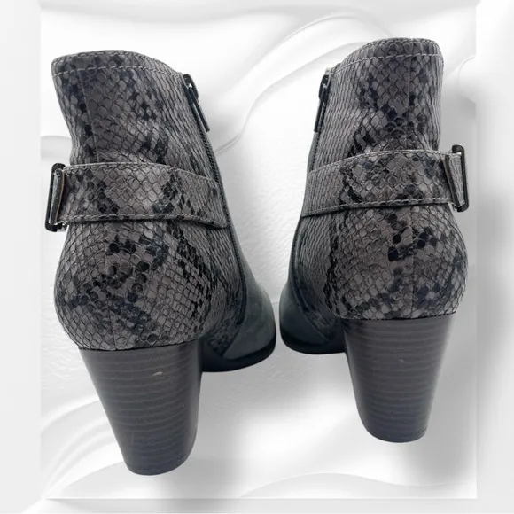 Vionic Naomi Suede Snake-Print Water-Resistant Boots Shadow Size 11 M TVW5613