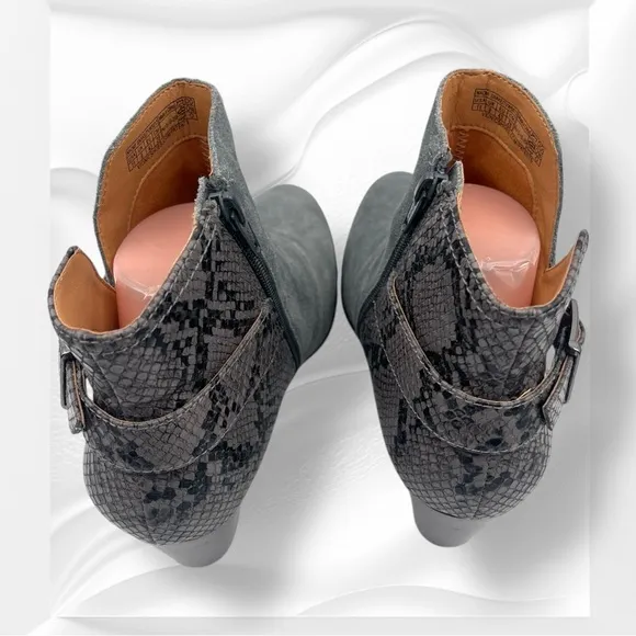 Vionic Naomi Suede Snake-Print Water-Resistant Boots Shadow Size 11 M TVW5613