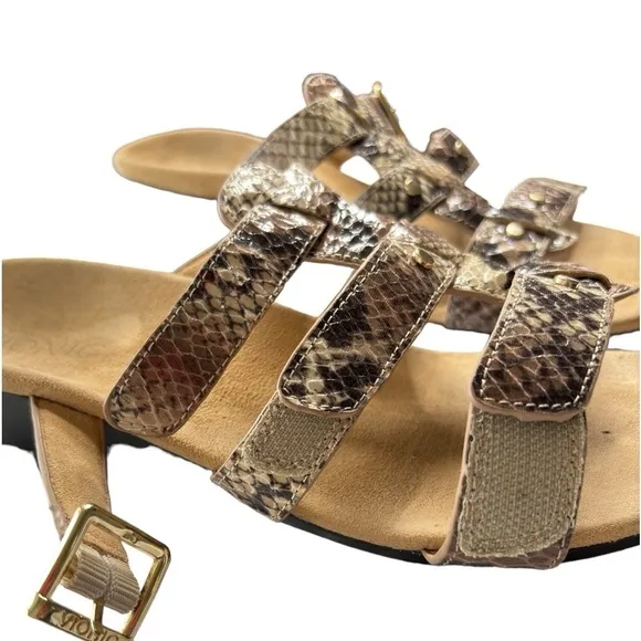 Vionic Radia Sandals Shoes Womens Size 8 Adjustable Beige Snake Strappy Orthotic
