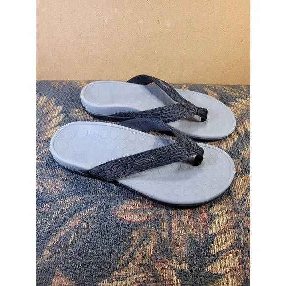 Vionic Unisex Black and Grey Wave Toe-post Sandals- Size M7/W8