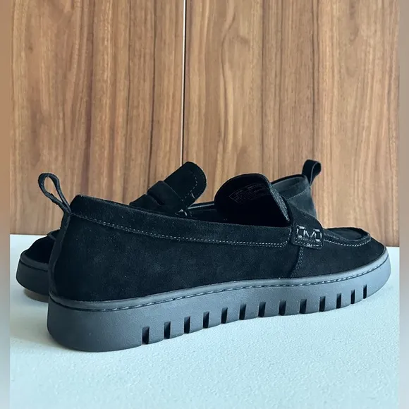 Vionic Uptown Loafer - black suede Size 11