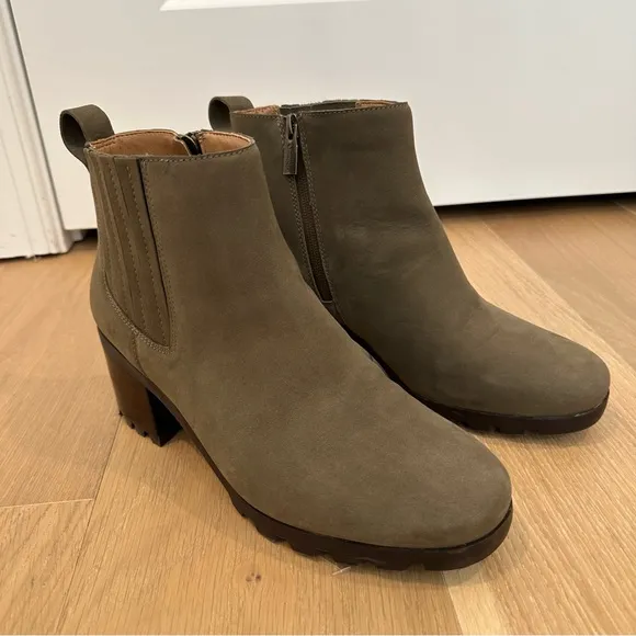 Vionic Wilma Women's Heeled Ankle Boot Size 10 Green Waterproof Rain Outdoors