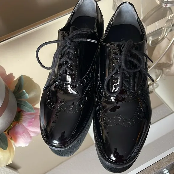 VIONIC WISE HADLEY ORTHOTIC BLACK PATENT LEATHER BROGUE OXFORD