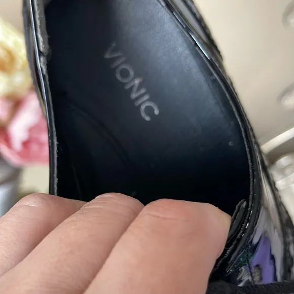 VIONIC WISE HADLEY ORTHOTIC BLACK PATENT LEATHER BROGUE OXFORD
