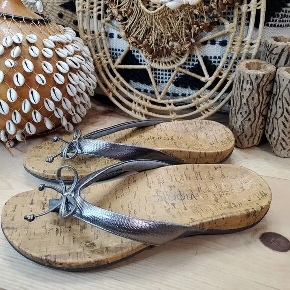 Vionic Women 11/42 WIDE Cassie Rock Slip On Sandals Gray Snake Leather Orthotic