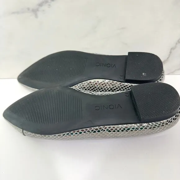 Vionic Womens Caballo Flat Shoe Size 6 Gunmetal Snake Ballet Pointed Toe Silver