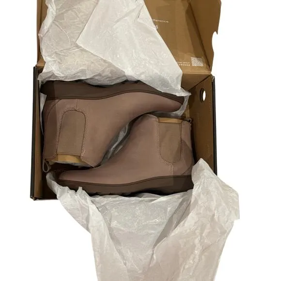 Vionic Women's Evergreen Booties Beige Nubuck Leather Size 8.5M NWB