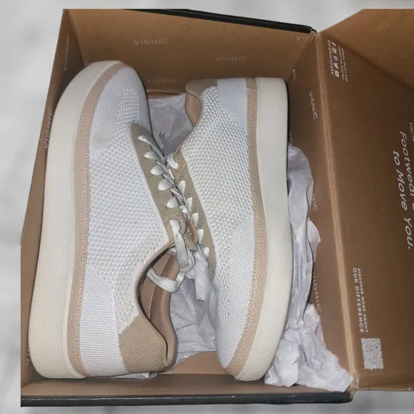 Vionic Women's Galia Sneaker