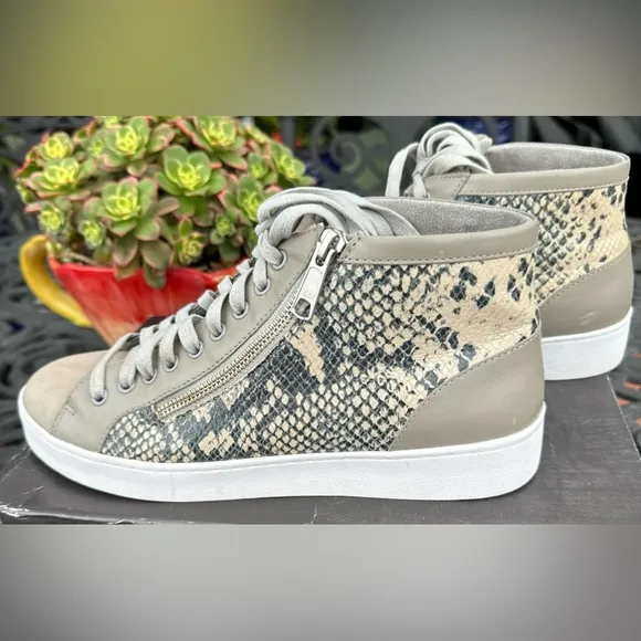 🔸Vionic Womens Gray &amp; Tan  Splendid Torri High-Top Sneaker Orthaheel Technology