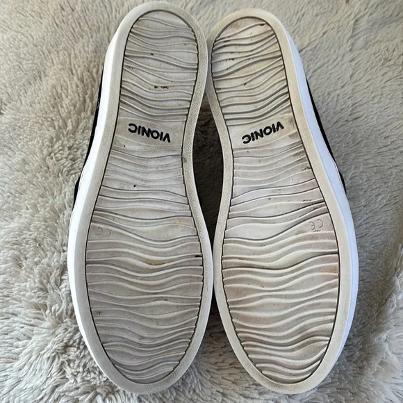 VIONIC Womens Splendid Midi Holiday slip on size 9