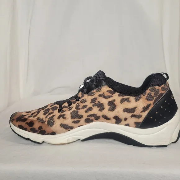Vionic Women's Tourney Walker Leopard Print Lace Up Sneakers Size 10