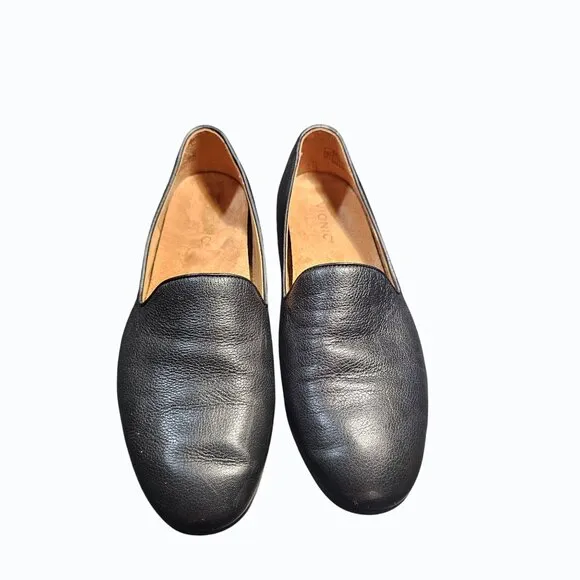 Vionic Women's Willa II Leather Slip On Loafer Black Leather Size 10 US  41 EUR