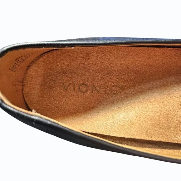 Vionic Women's Willa II Leather Slip On Loafer Black Leather Size 10 US  41 EUR