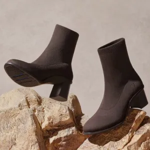 VIVAIA Almond-Toe Running Heel Boots (Amanda) Chocolate Size 9.5 Nwt in Box