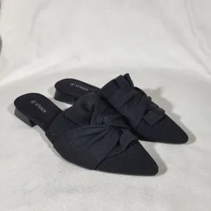 Vivaia Black Pointed-Toe Knot Sandals (Yaffa Pro) Size 39 EU / 8 US