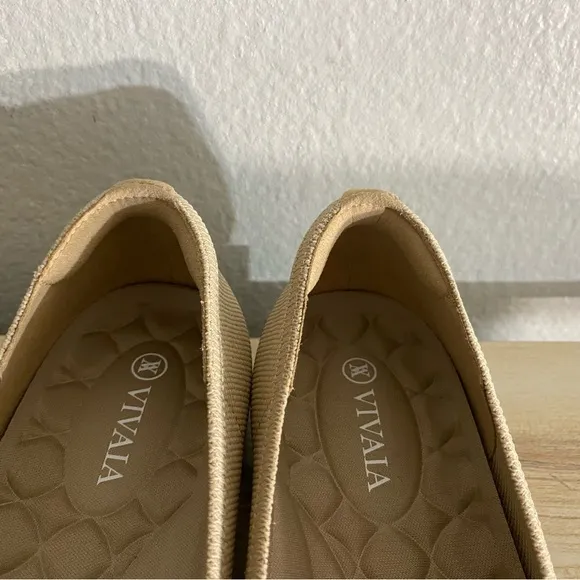 Vivaia Minnie Pro Small Square Toe Heels Almond 38.5 / US 7.5