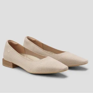 Vivaia Minnie Pro Small Square Toe Heels Almond 38.5 / US 7.5