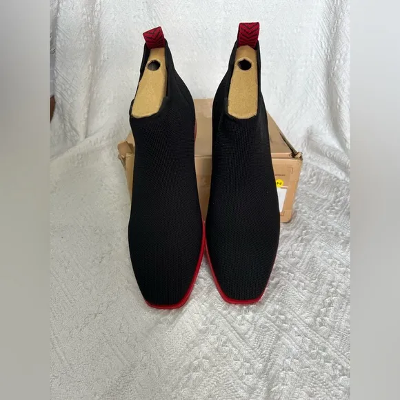 VIVAIA Ryan Pro Ankle Boots in Black &amp; Ruby Red, size 41.5/10. NIB