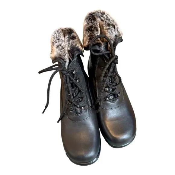 Winter faux fur The Toe Warmer Boots. Waterproof leather 5⭐️reviews size 7 W
