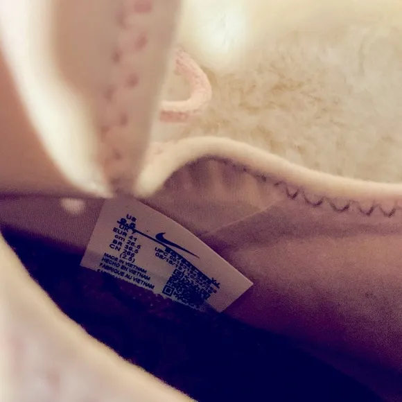Women’s Nike