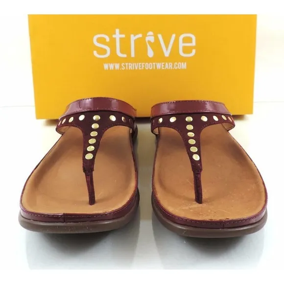 Women's Shoes Strive Tee Toe Post Sandal Walking Comfort Tawny Port Red Size 7.5