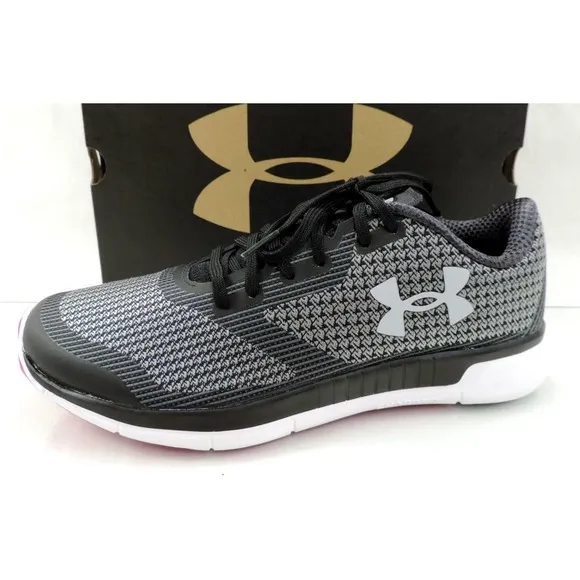 Women's Under Armour Charged Lightning Running Shoes Sneakers Black Size 6