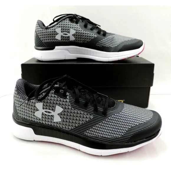 Women's Under Armour Charged Lightning Running Shoes Sneakers Black Size 6
