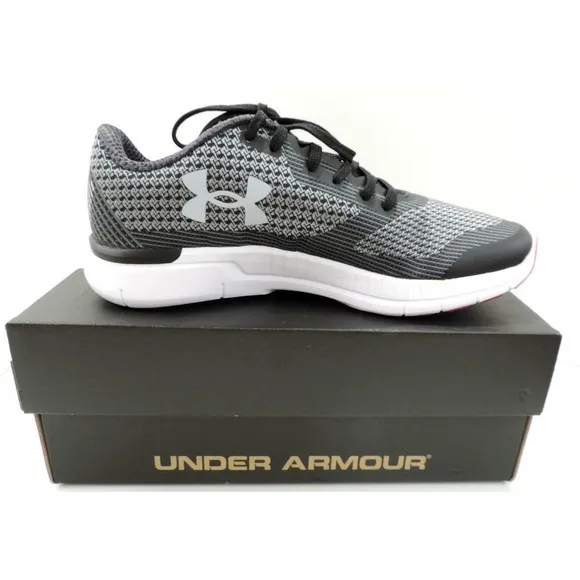 Women's Under Armour Charged Lightning Running Shoes Sneakers Black Size 6