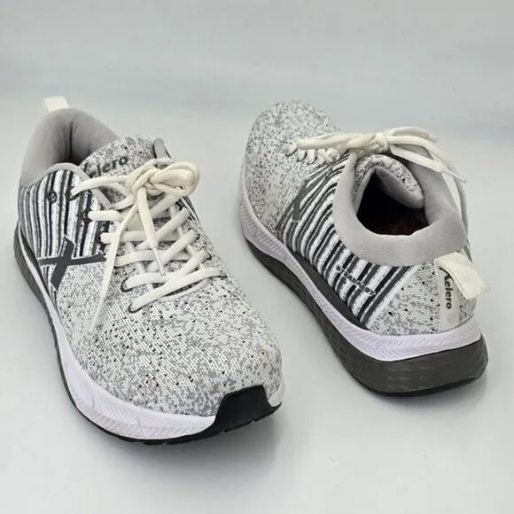 Xelero Steadfast Knit White Gray Sneakers X52806W Healthy Running Shoes Men's 10