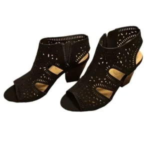 Y-NOT womens open toe wedge heel black sandals NWT 8.5 M