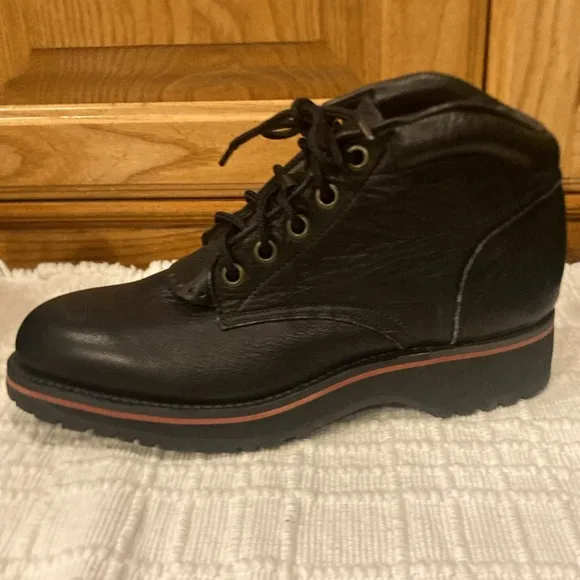 Youth Boys size 2.5 Tony Lama Black Leather Low Boots (ABBA)