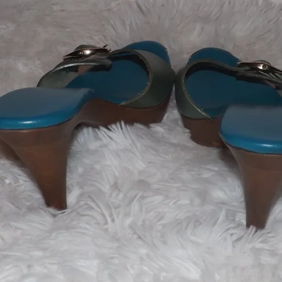 YSL Yves Saint Laurent Green Open Toe Mules Sandal