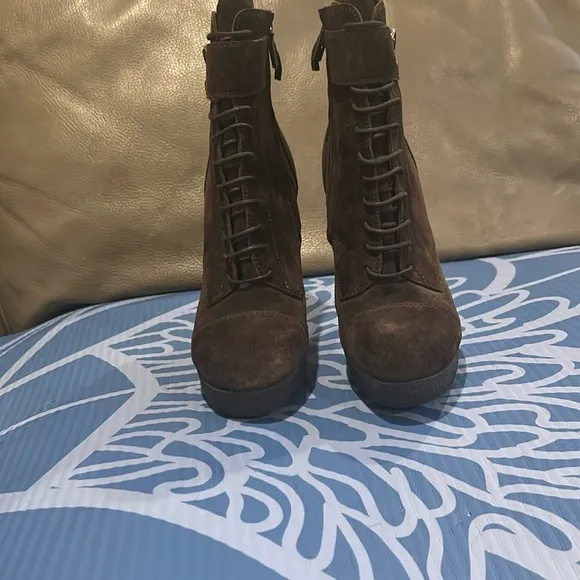 Yves Saint Laurent Brown Lace-Up Boots with Stiletto Heel #yslboots #ysl