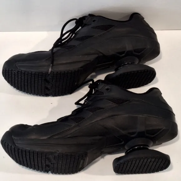 Z-Coil men's Freedom lace-up shoes