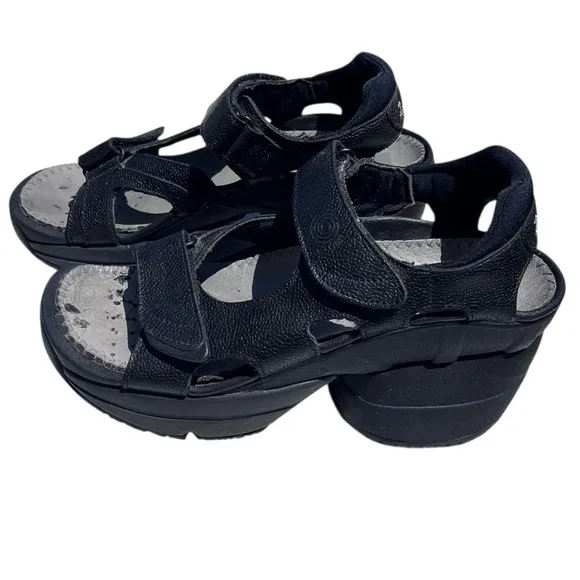 Z-Coil Sidewinder Platform Strappy Sandals Enclosed Coil Plus Women’s Size 9
