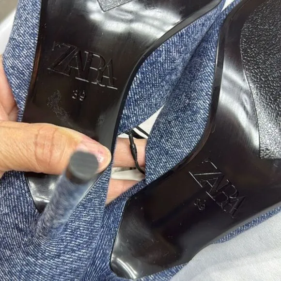(Z)‎ ZARA DENIM HEEL SANDALS, WITH CAP TOE, size 39/8 US