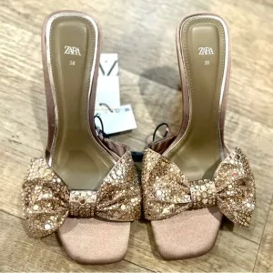 ZARA Bow Heels NWT