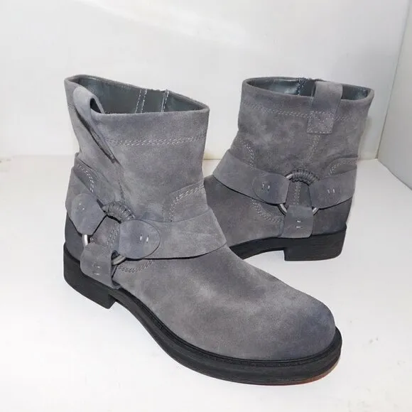 ZODAIC Fiera Gray Suede Harness Bootie sz 8 New