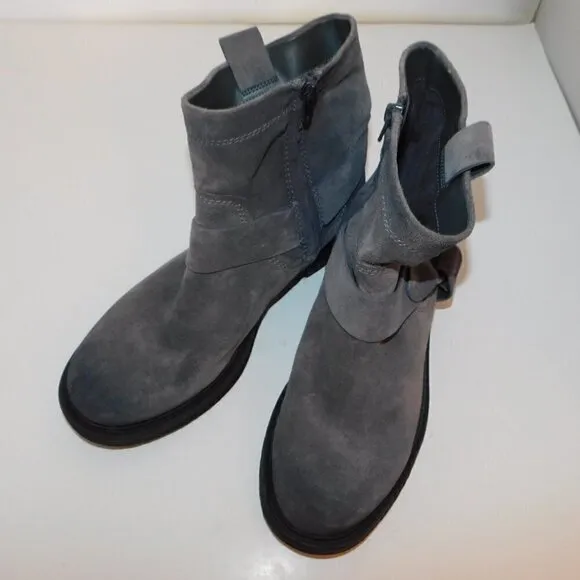 ZODAIC Fiera Gray Suede Harness Bootie sz 8 New
