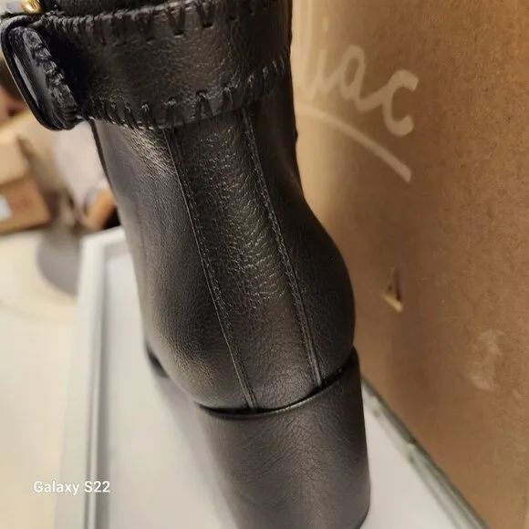 ZODIAC Black &quot;Rexx&quot; Booties. NIB. Size 6.5