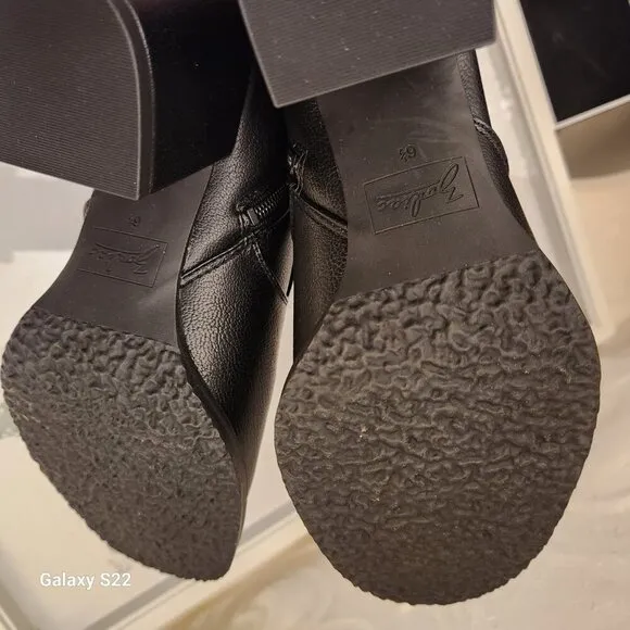 ZODIAC Black &quot;Rexx&quot; Booties. NIB. Size 6.5
