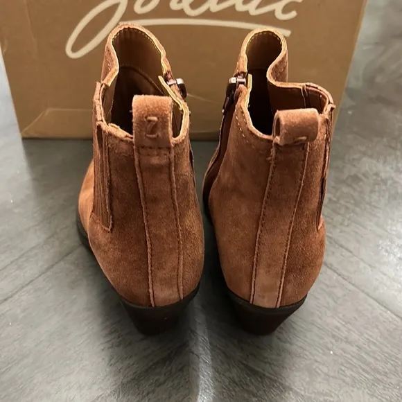 Zodiac Boots Robyn Cognac Suede Heeled Ankle Booties